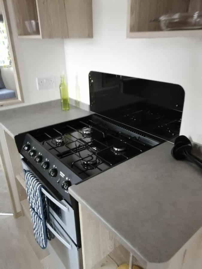 69R Seawick 2 Bedroom Caravan . New For 2022 Saint Osyth Exterior foto