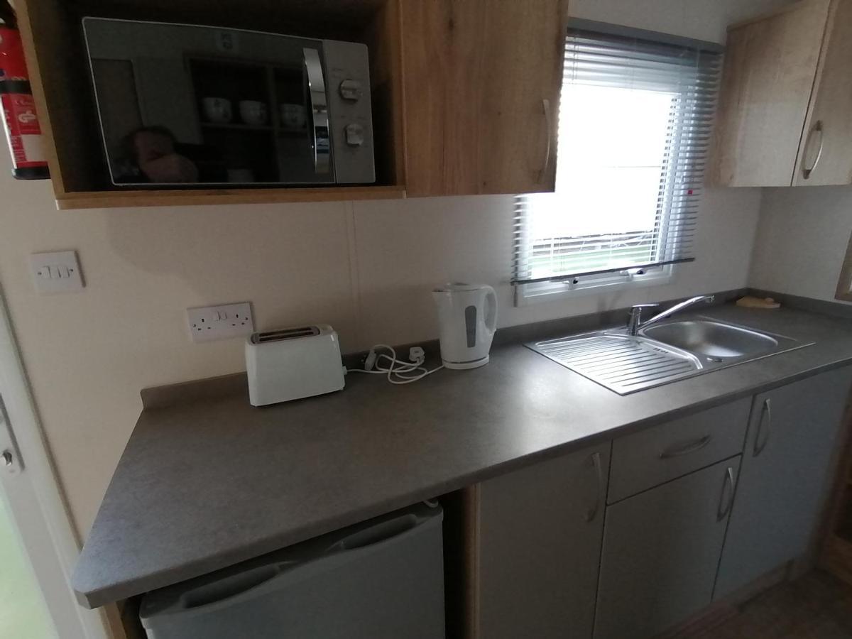 69R Seawick 2 Bedroom Caravan . New For 2022 Saint Osyth Exterior foto