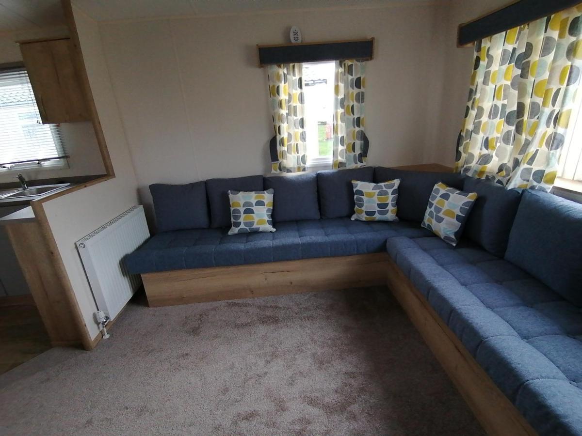 69R Seawick 2 Bedroom Caravan . New For 2022 Saint Osyth Exterior foto