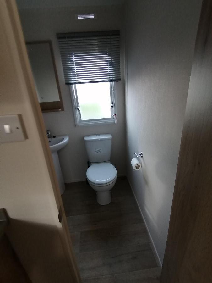 69R Seawick 2 Bedroom Caravan . New For 2022 Saint Osyth Exterior foto